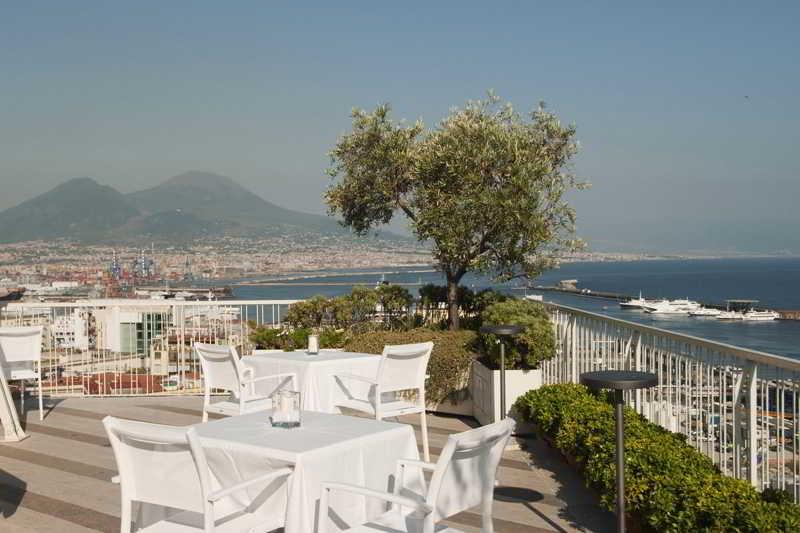 Renaissance Naples Hotel Mediterraneo Extérieur photo